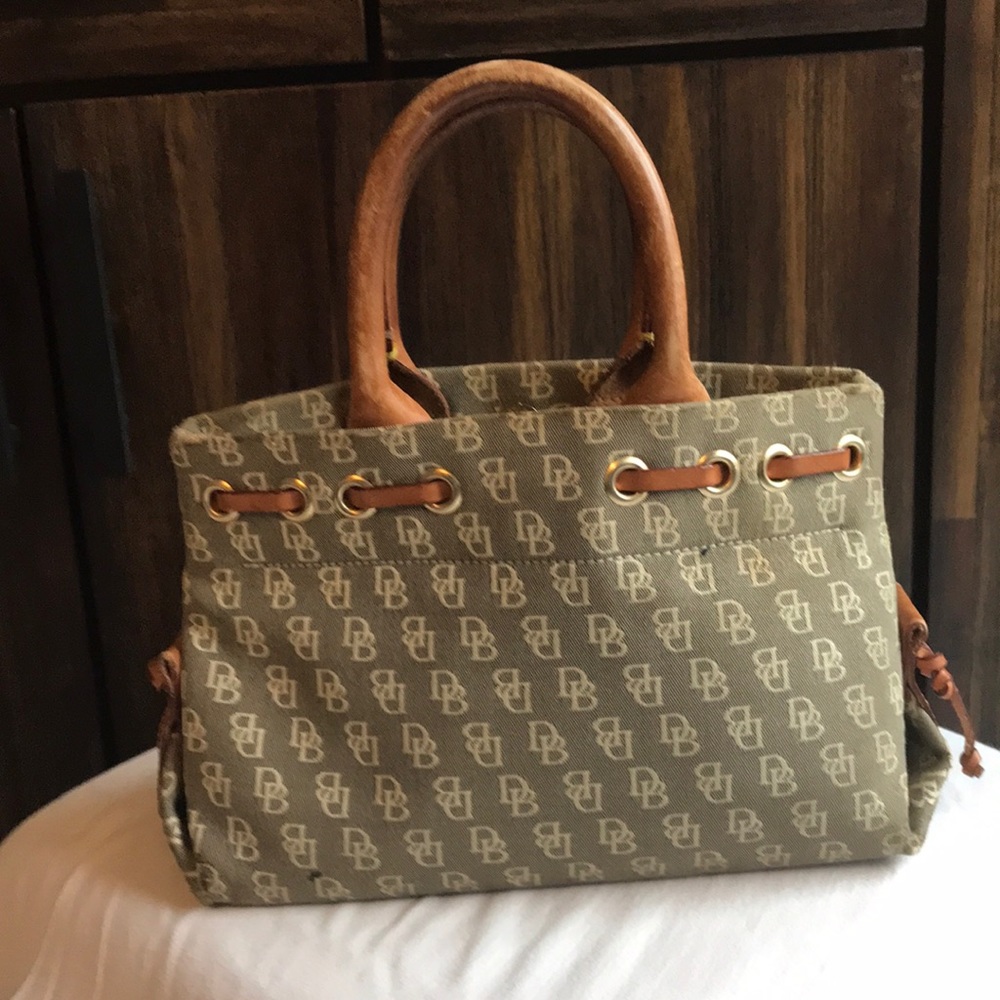 Vintage Dooney & Bourke, Inc. Tiny Tassel Tote - Picture 3 of 8
